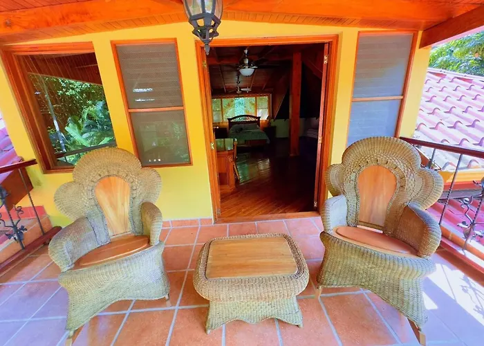 Сasa de vacaciones Casa Mariposa Cozy House 5 Minutes From The
